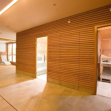 Manggei Designhotel 4*