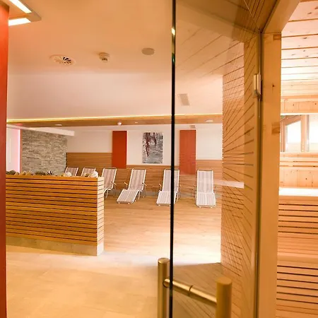 ホテル Manggei Designhotel 4*